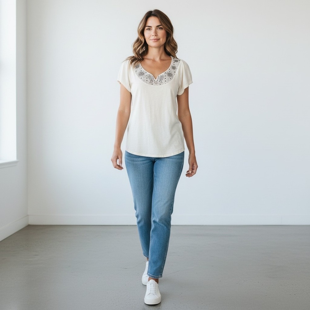 North Crest  Women's L Cream‎ V-Neck Slub Cotton Blend Embroidered Grandma  Top